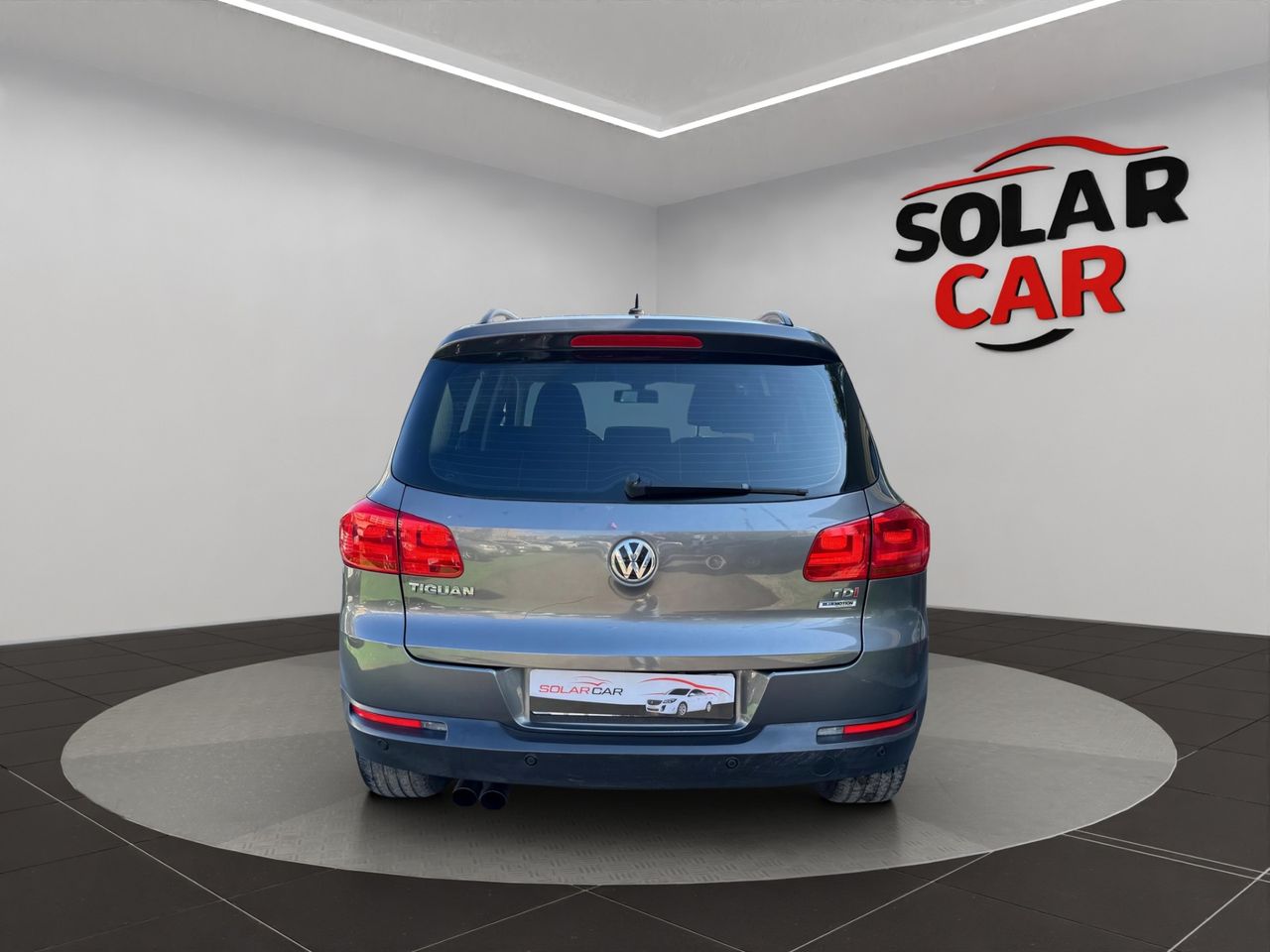 Volkswagen Tiguan T1 2.0 TDI 110 CV BlueMotion Technology 4x2 - Foto 31