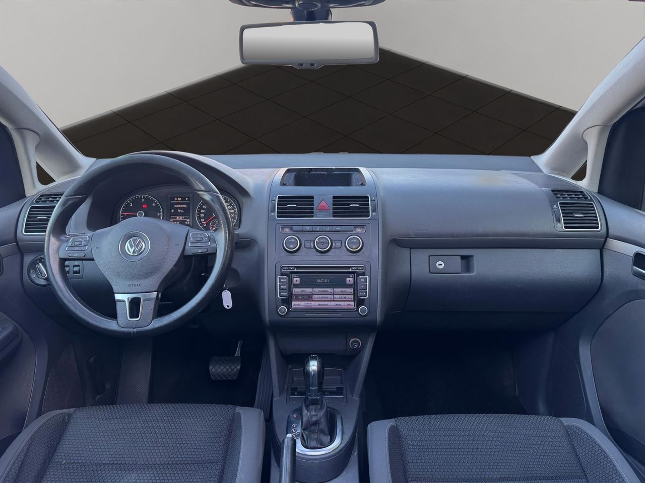 Volkswagen Touran Advance 2.0 TDI 140 CV DSG - Foto 22