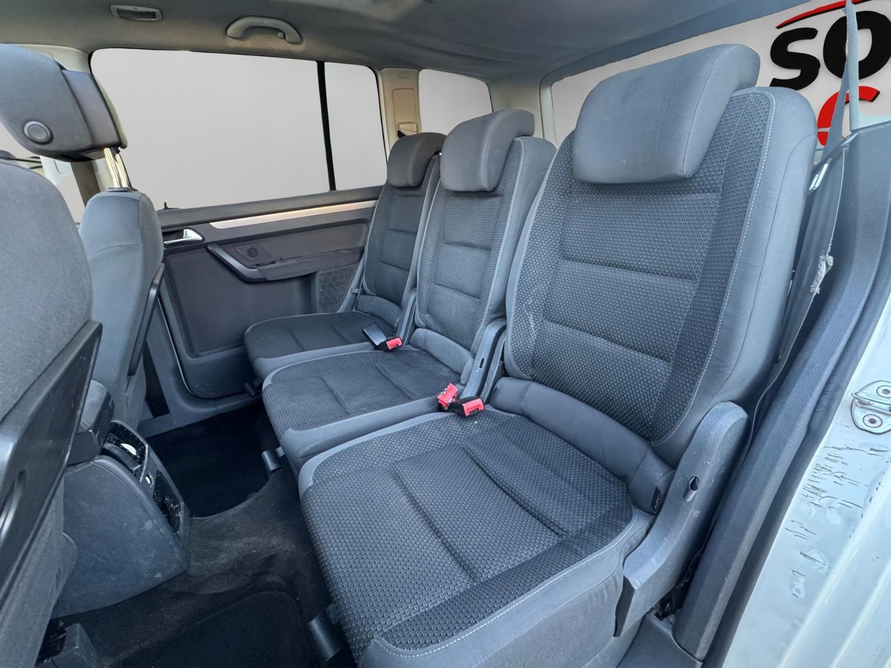 Volkswagen Touran Advance 2.0 TDI 140 CV DSG - Foto 24