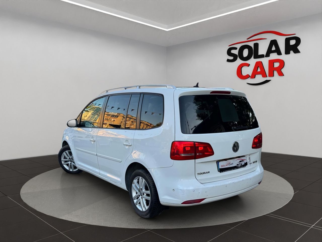 Volkswagen Touran Advance 2.0 TDI 140 CV DSG - Foto 27