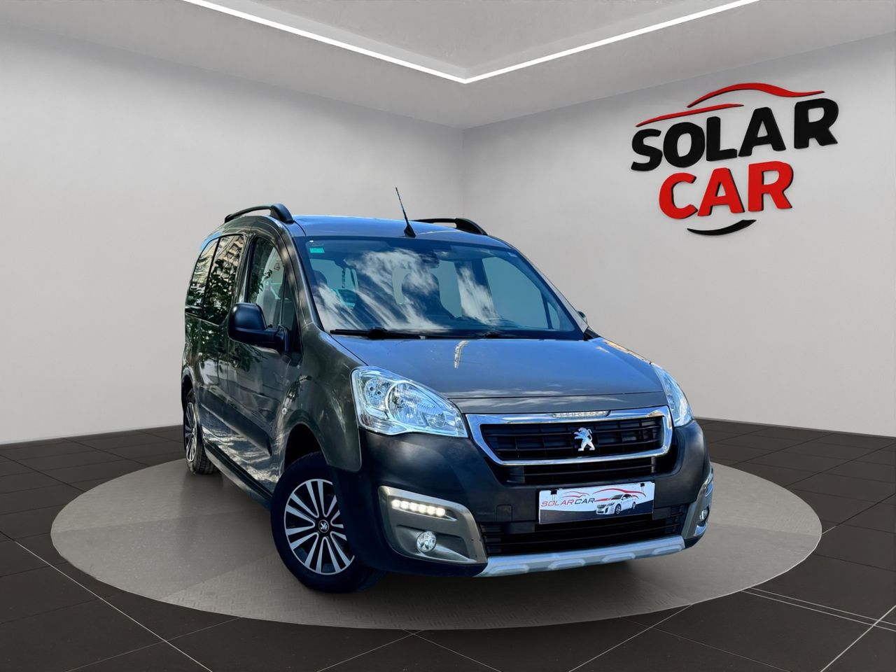Peugeot Partner Active 1.2 PureTech 81KW 110CV - Foto 4