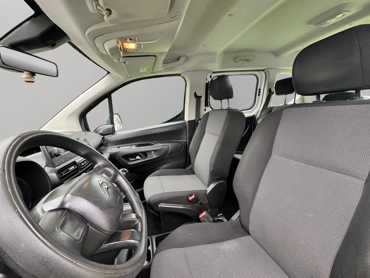 Citroën Berlingo Talla M BlueHDi 100 S&S 100 Años - Foto 9