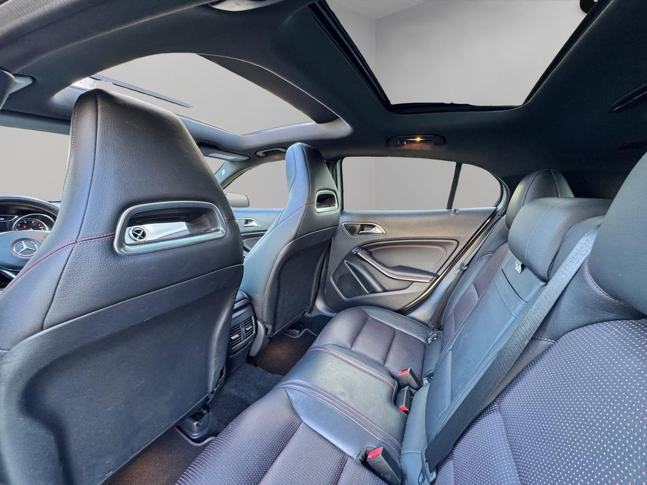 Mercedes GLA 250 4MATIC 7G-DCT - Foto 25