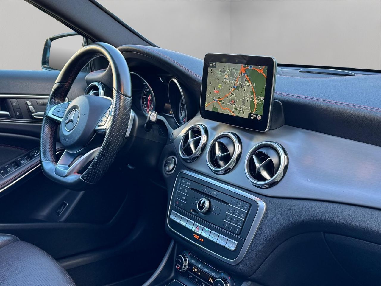 Mercedes GLA 250 4MATIC 7G-DCT - Foto 10