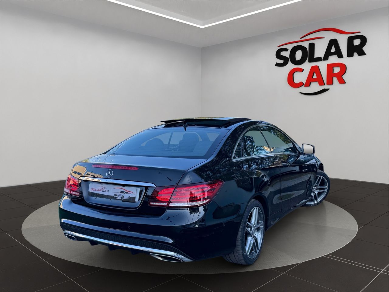 Mercedes Clase E E 250 Coupé - Foto 27