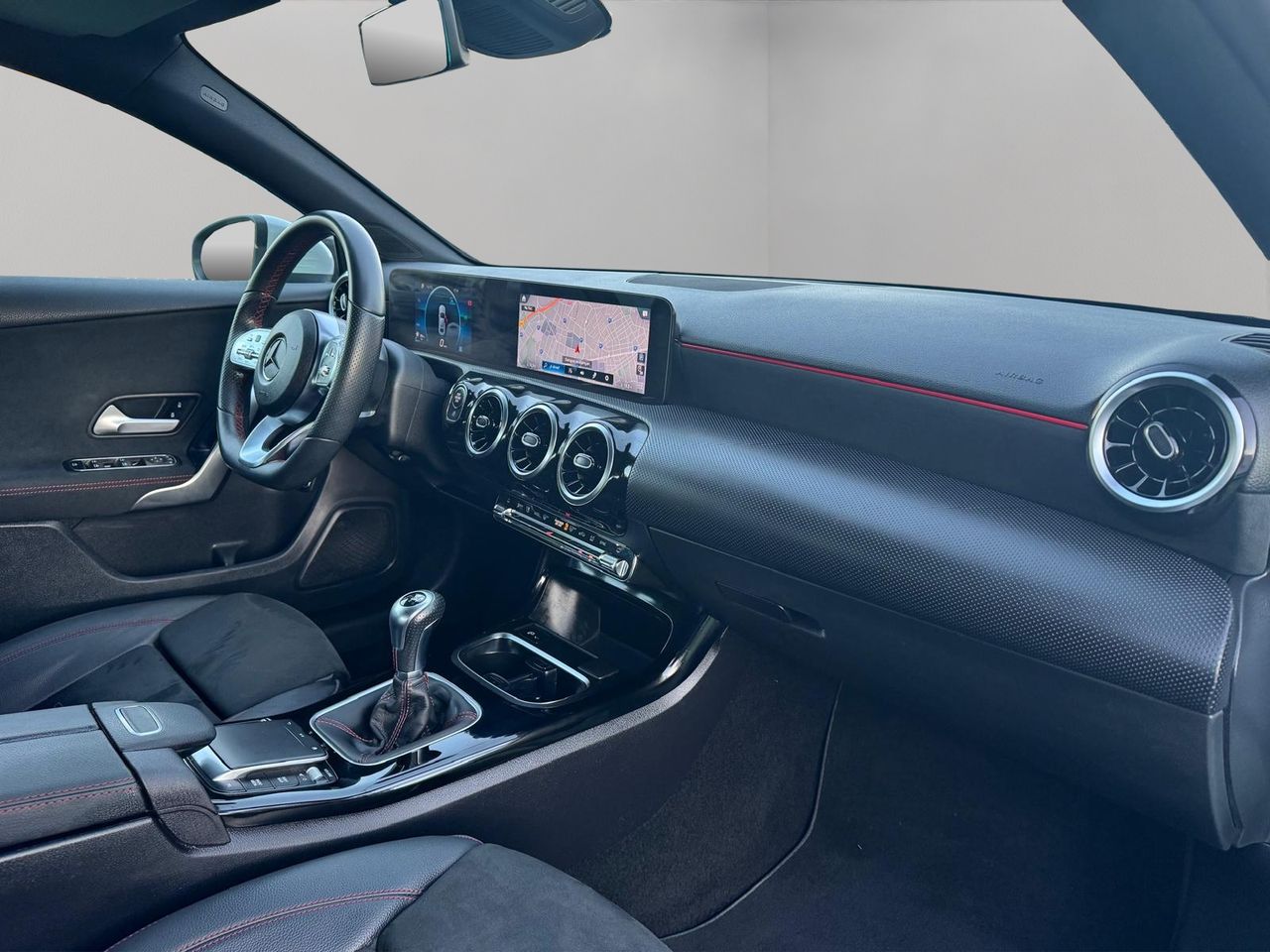 Mercedes Clase A A 180 d Sedán - Foto 11