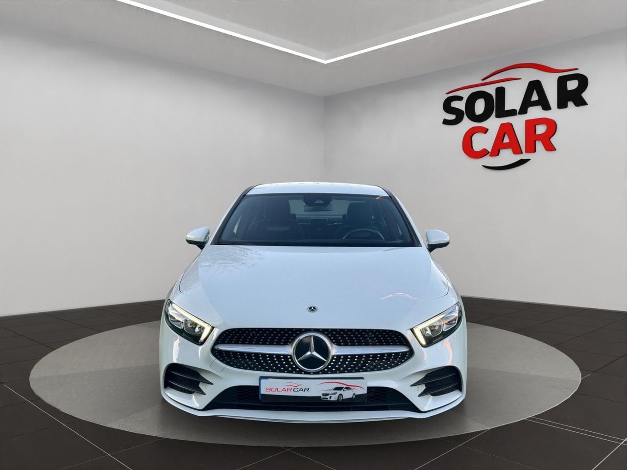 Mercedes Clase A A 180 d Sedán - Foto 3