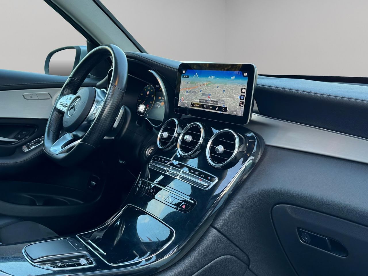 Mercedes GLC 200 d 4MATIC - Foto 10