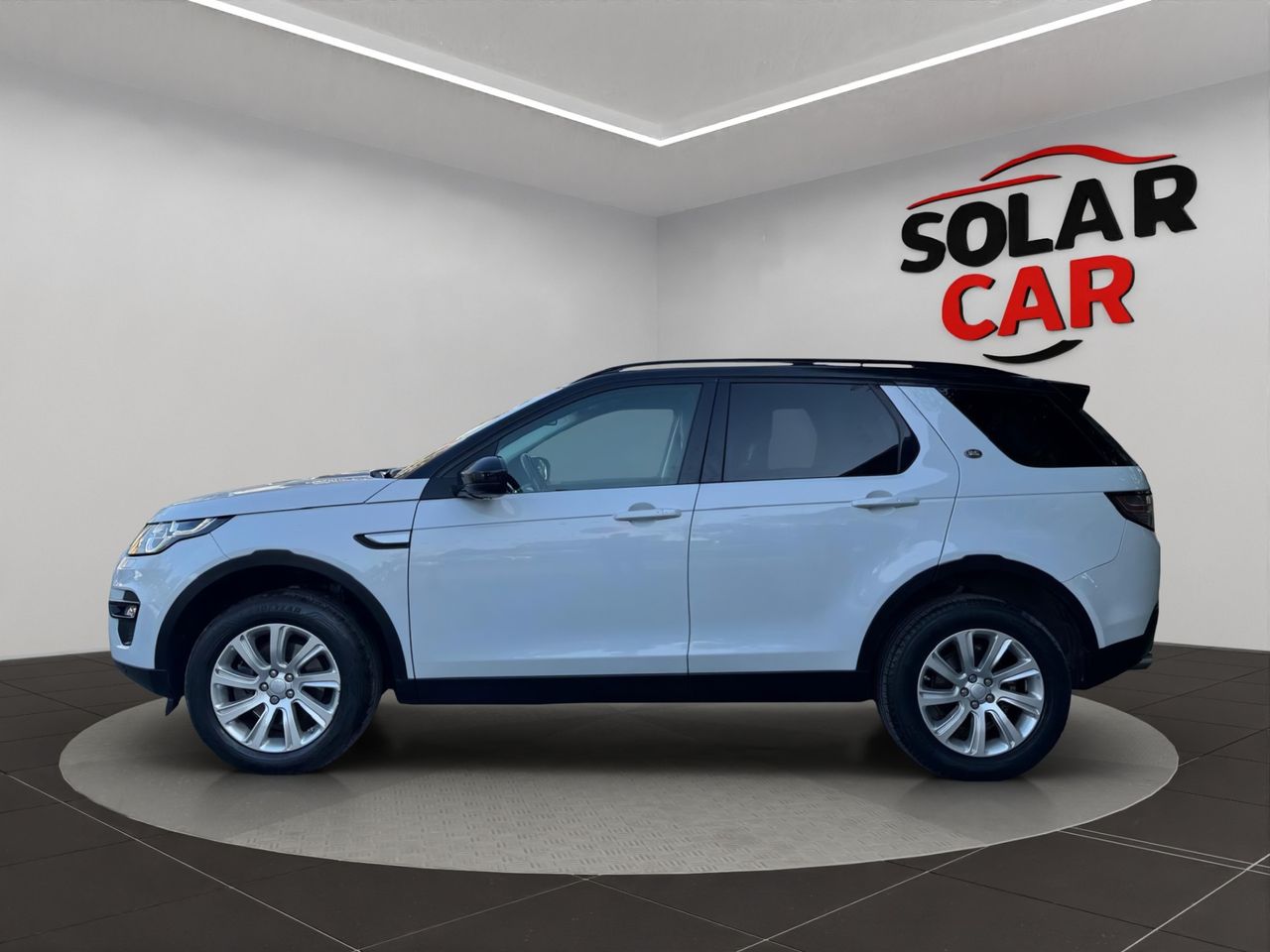 Land-Rover Discovery Sport 2.0 Td4 132 kW - Foto 6