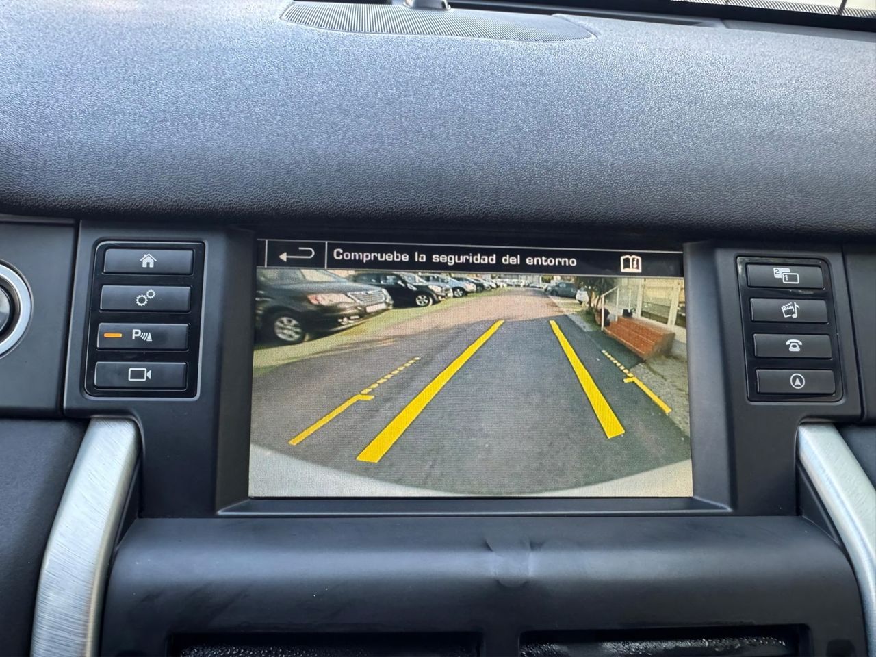 Land-Rover Discovery Sport 2.0 Td4 132 kW - Foto 15