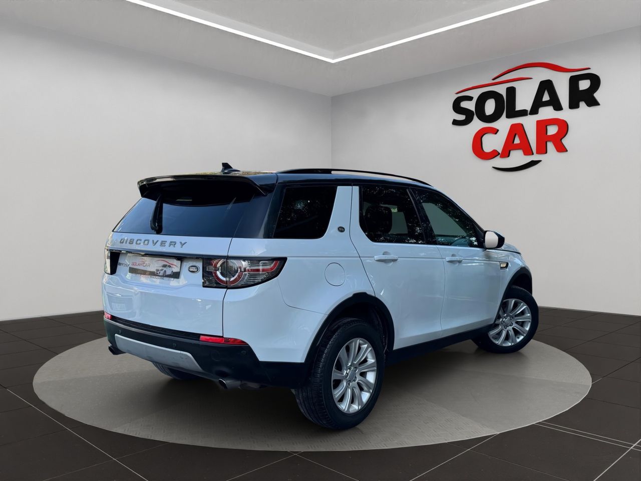 Land-Rover Discovery Sport 2.0 Td4 132 kW - Foto 28