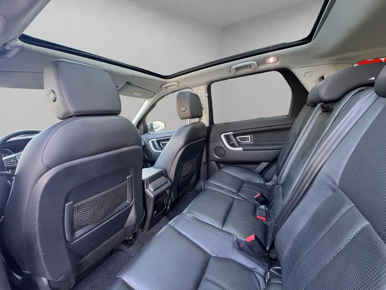 Land-Rover Discovery Sport 2.0 Td4 132 kW - Foto 26