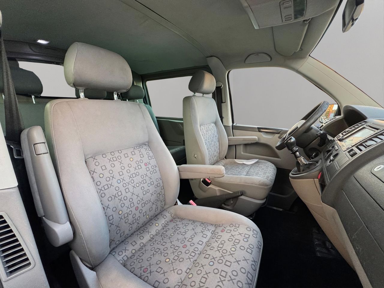 Volkswagen Transporter Mixto Corto TN 2.5 TDI 130  2.8T 5pl. - Foto 12