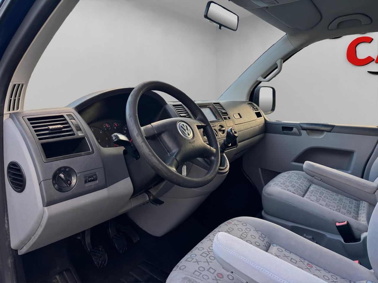Volkswagen Transporter Mixto Corto TN 2.5 TDI 130  2.8T 5pl. - Foto 8