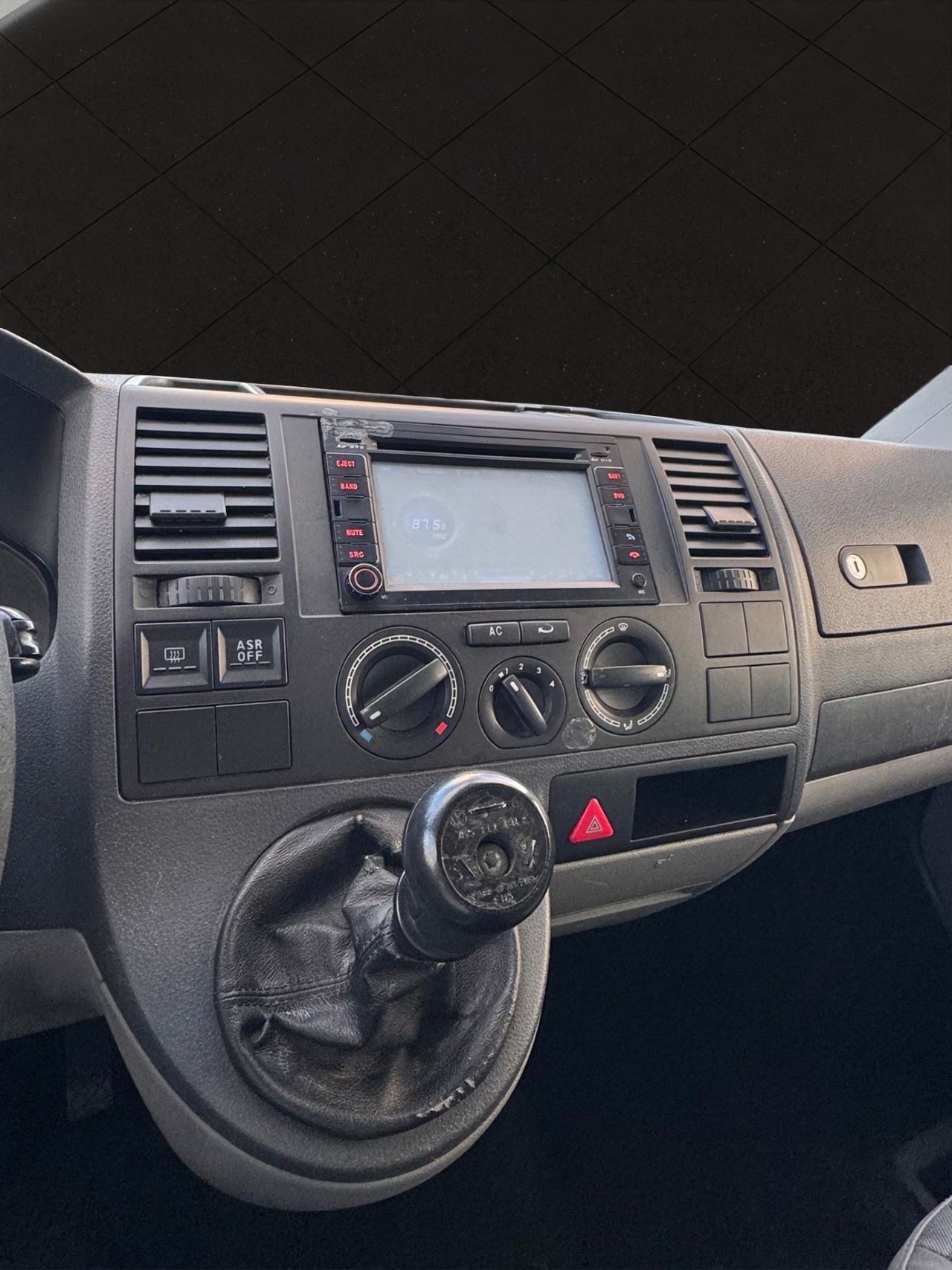 Volkswagen Transporter Mixto Corto TN 2.5 TDI 130  2.8T 5pl. - Foto 15
