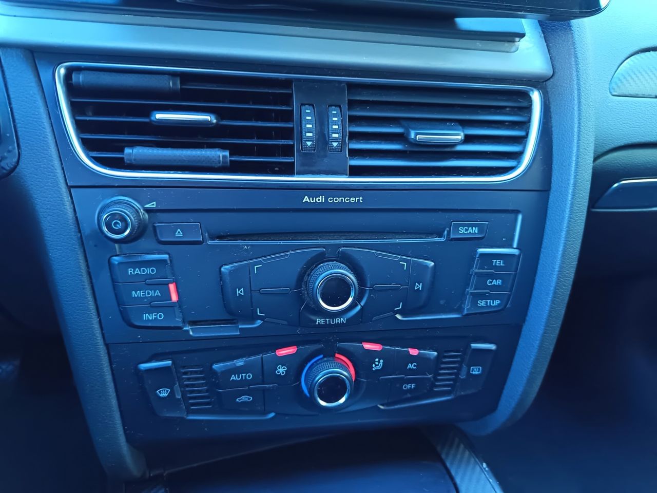 Audi A4 2.0 TDI 143 CV DPF - Foto 21