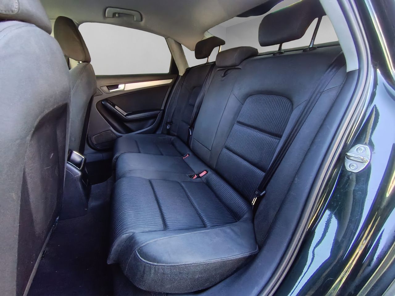 Audi A4 2.0 TDI 143 CV DPF - Foto 27
