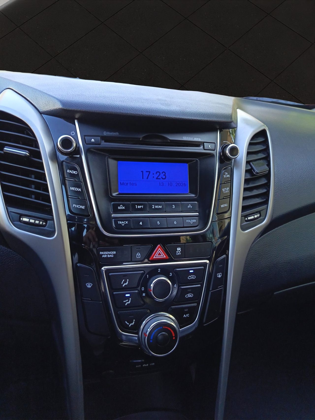 Hyundai i30 5p 1.4 CRDi 90 CV Go! - Foto 14