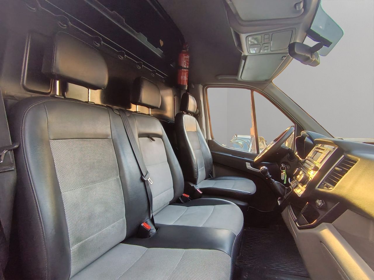 Hyundai H350 2.5 CRDi 110kW 150CV 6.2m Essence - Foto 12