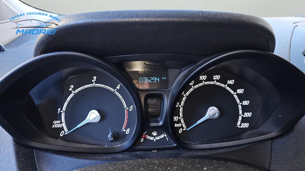 Ford Transit Courier Trend - foto 3