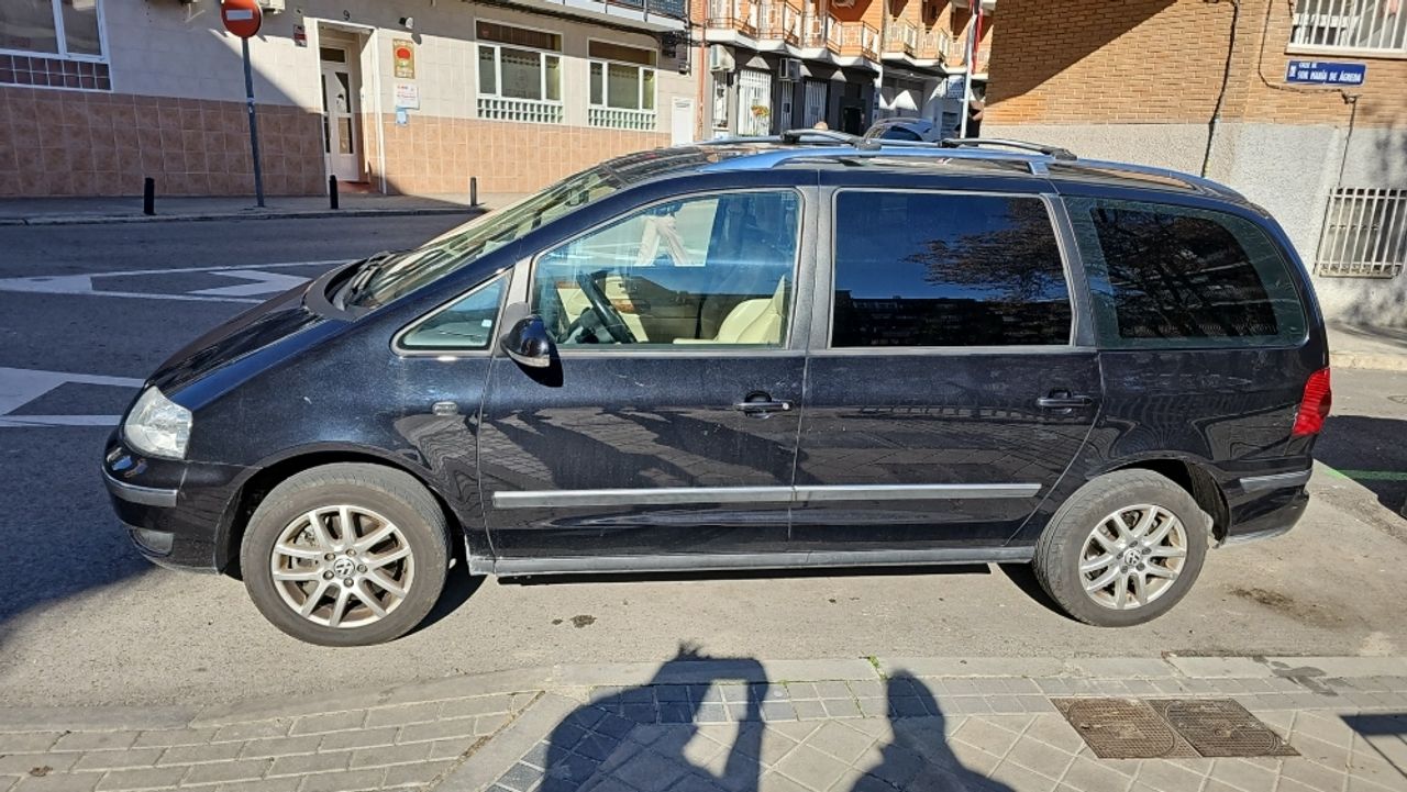 Volkswagen Sharan V6 Highline (11.2004->) - foto 2