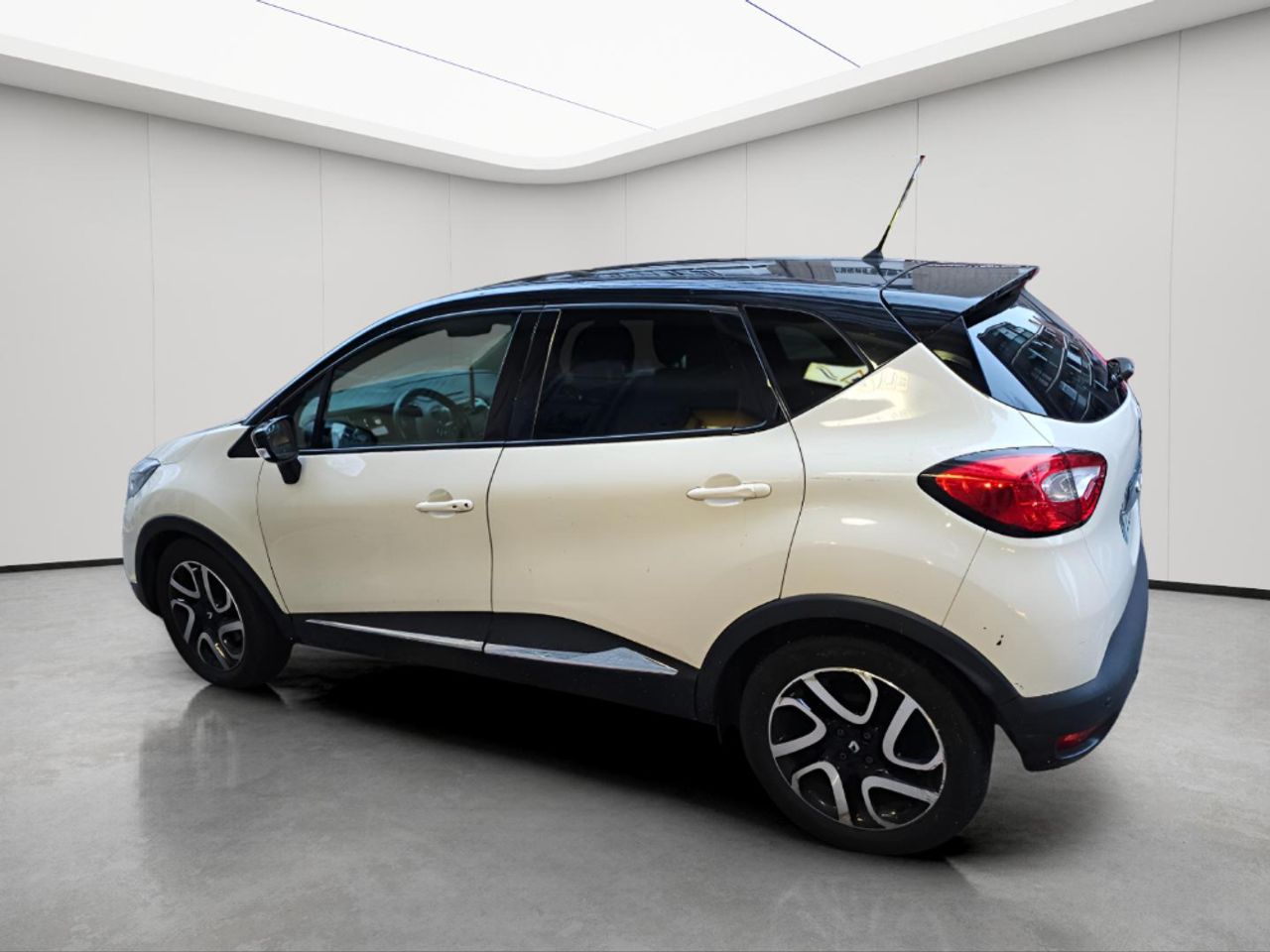 Renault Captur Zen - foto 3