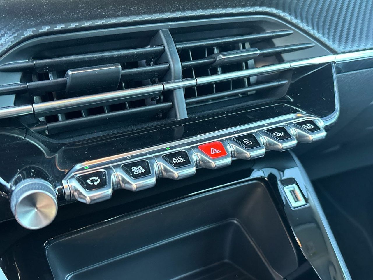 Peugeot 208 BlueHDi 100 Active 75 kW (100 CV) - foto 24