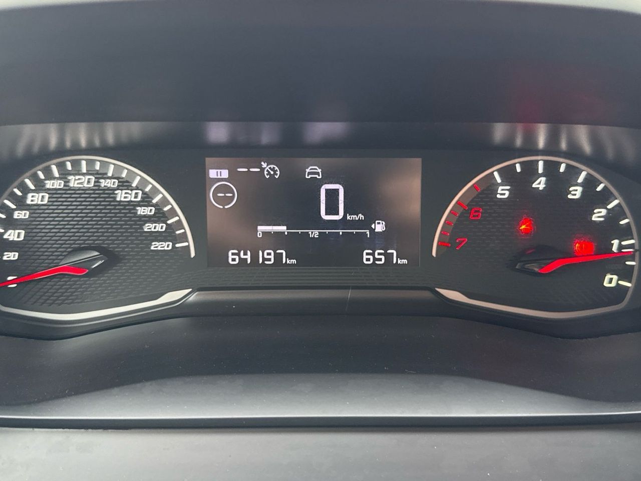 Peugeot 208 BlueHDi 100 Active 75 kW (100 CV) - foto 10