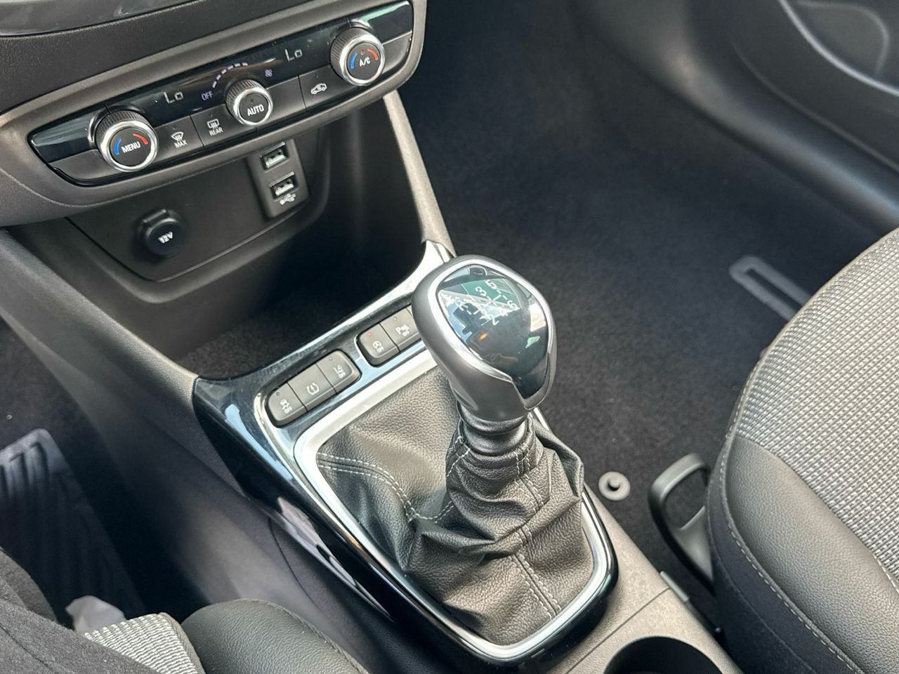 Opel CrossLand 1.2 Elegance Pack 81 kW (110 CV) - foto 14