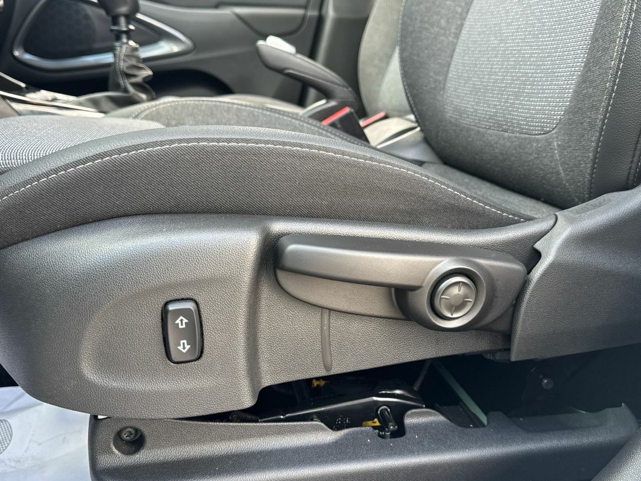 Opel CrossLand 1.2 Elegance Pack 81 kW (110 CV) - foto 26