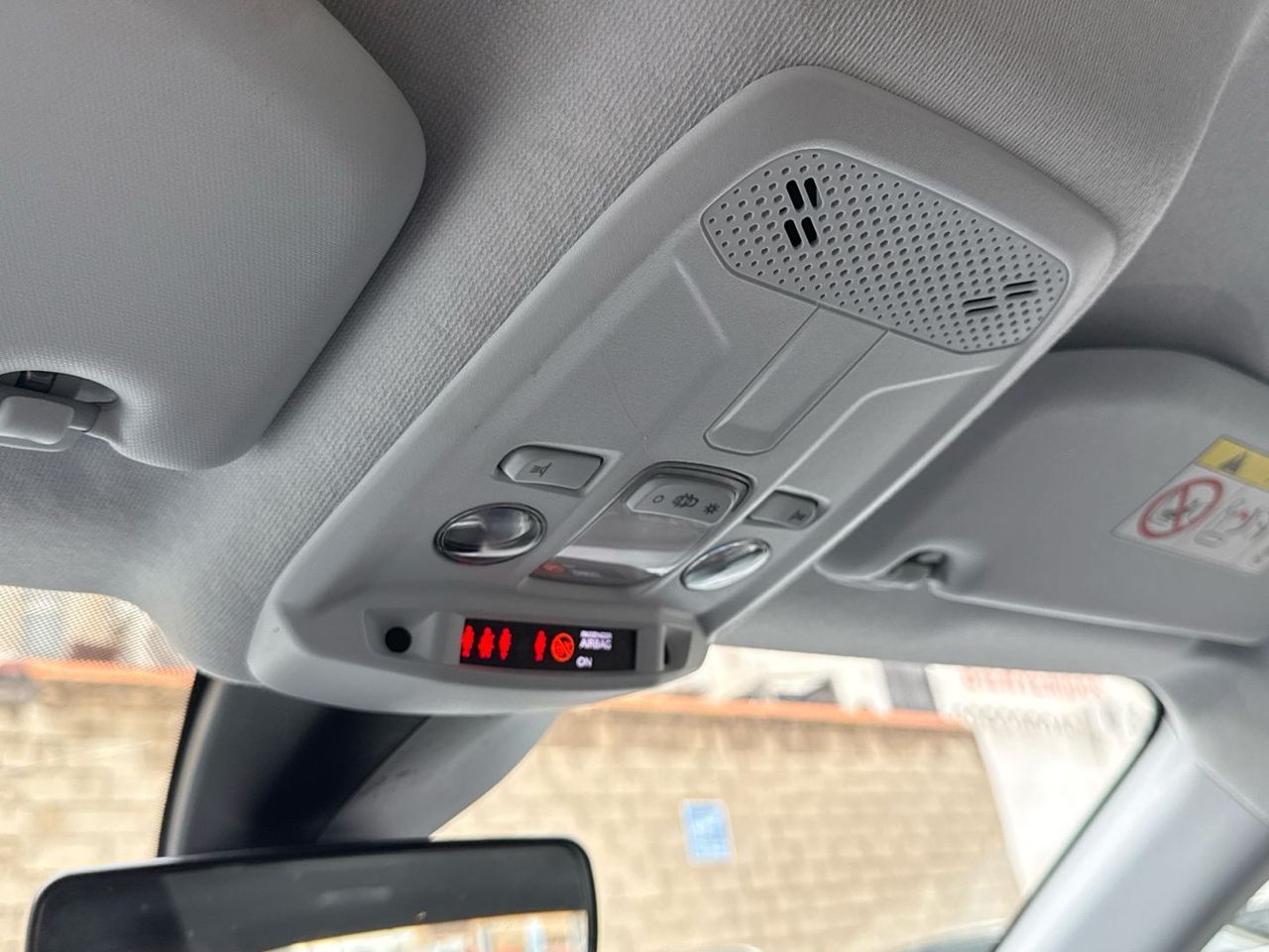 Peugeot 208 BlueHDi 100 Active 75 kW (100 CV) - foto 18