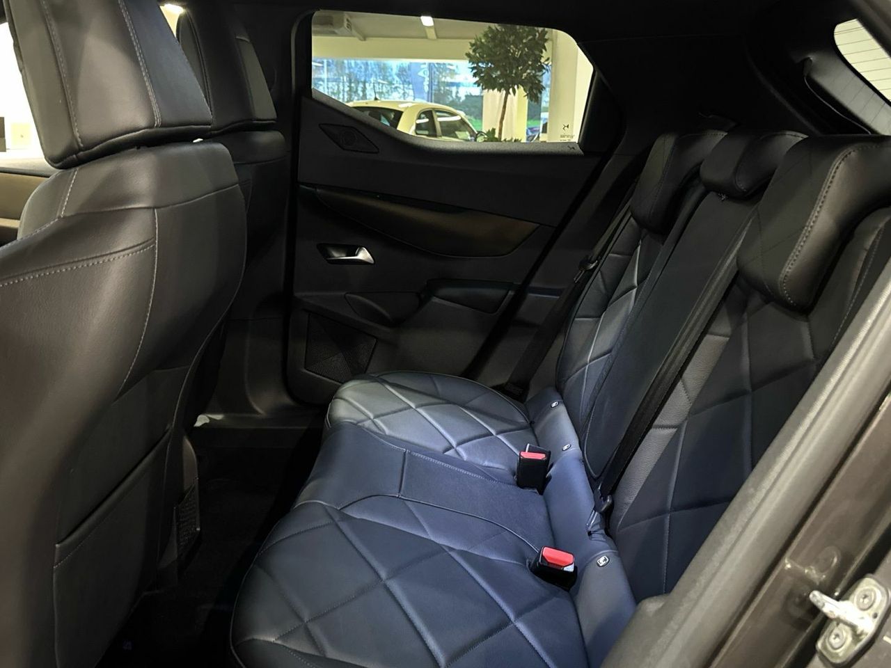 DS DS 3 E-Tense 50 kW/h Grand Chic Auto 100 kW (136 CV) - foto 12