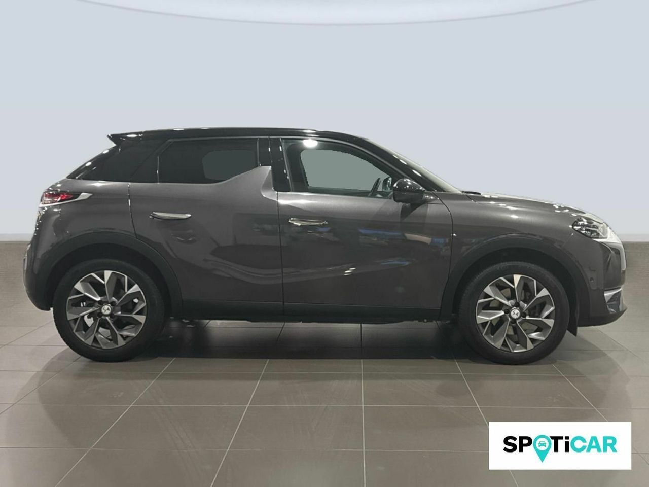 DS DS 3 E-Tense 50 kW/h Grand Chic Auto 100 kW (136 CV) - foto 4