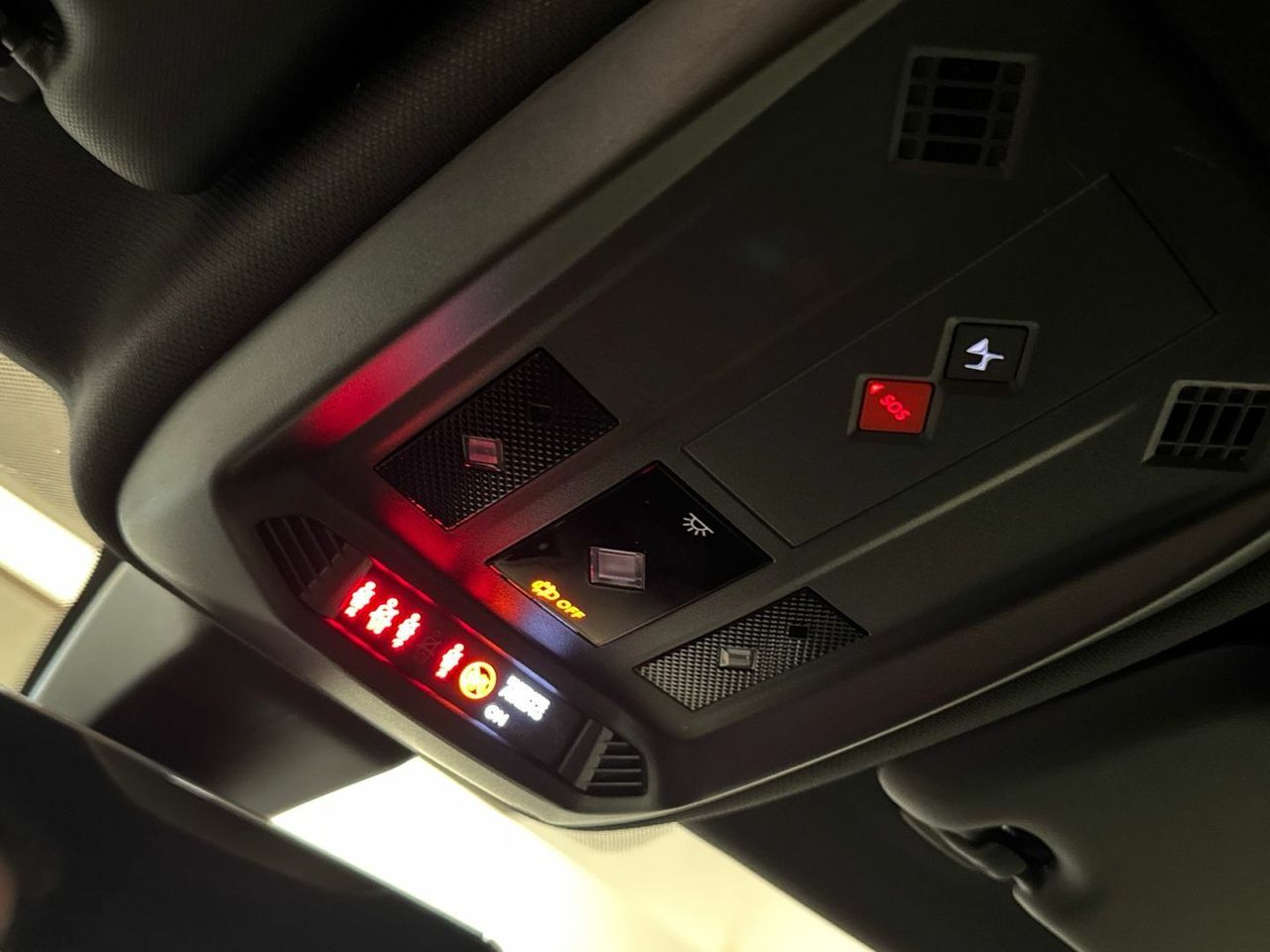 DS DS 3 E-Tense 50 kW/h Grand Chic Auto 100 kW (136 CV) - foto 18