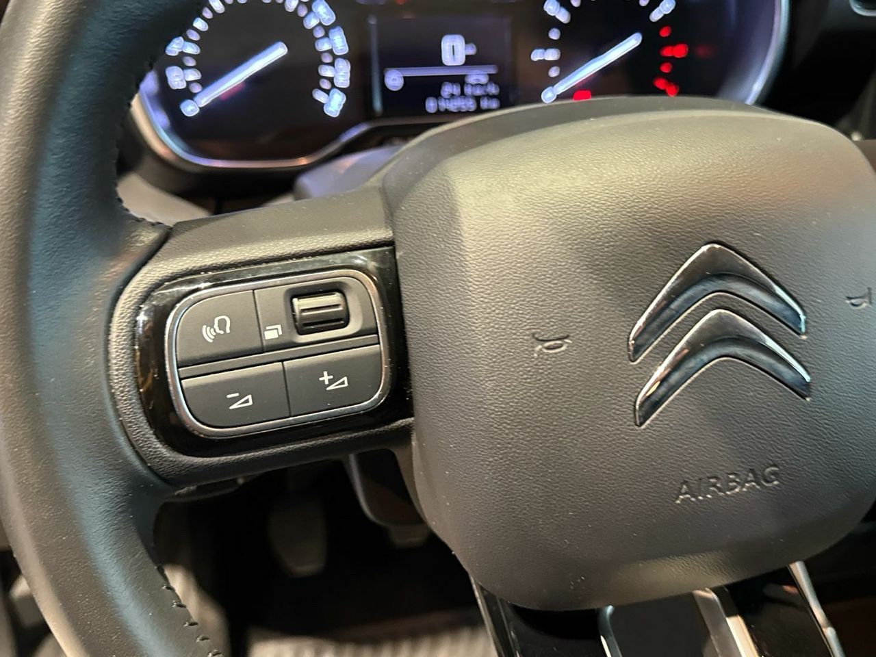 Citroën C3 Aircross PureTech 110 S&S Shine 81 kW (110 CV) - foto 20