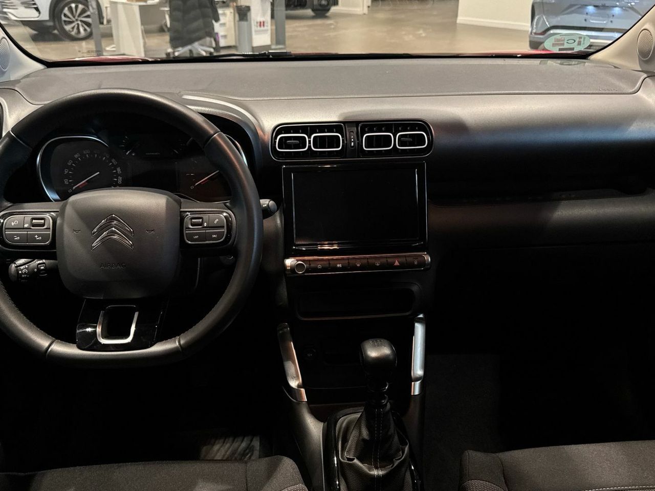 Citroën C3 Aircross PureTech 110 S&S Shine 81 kW (110 CV) - foto 8