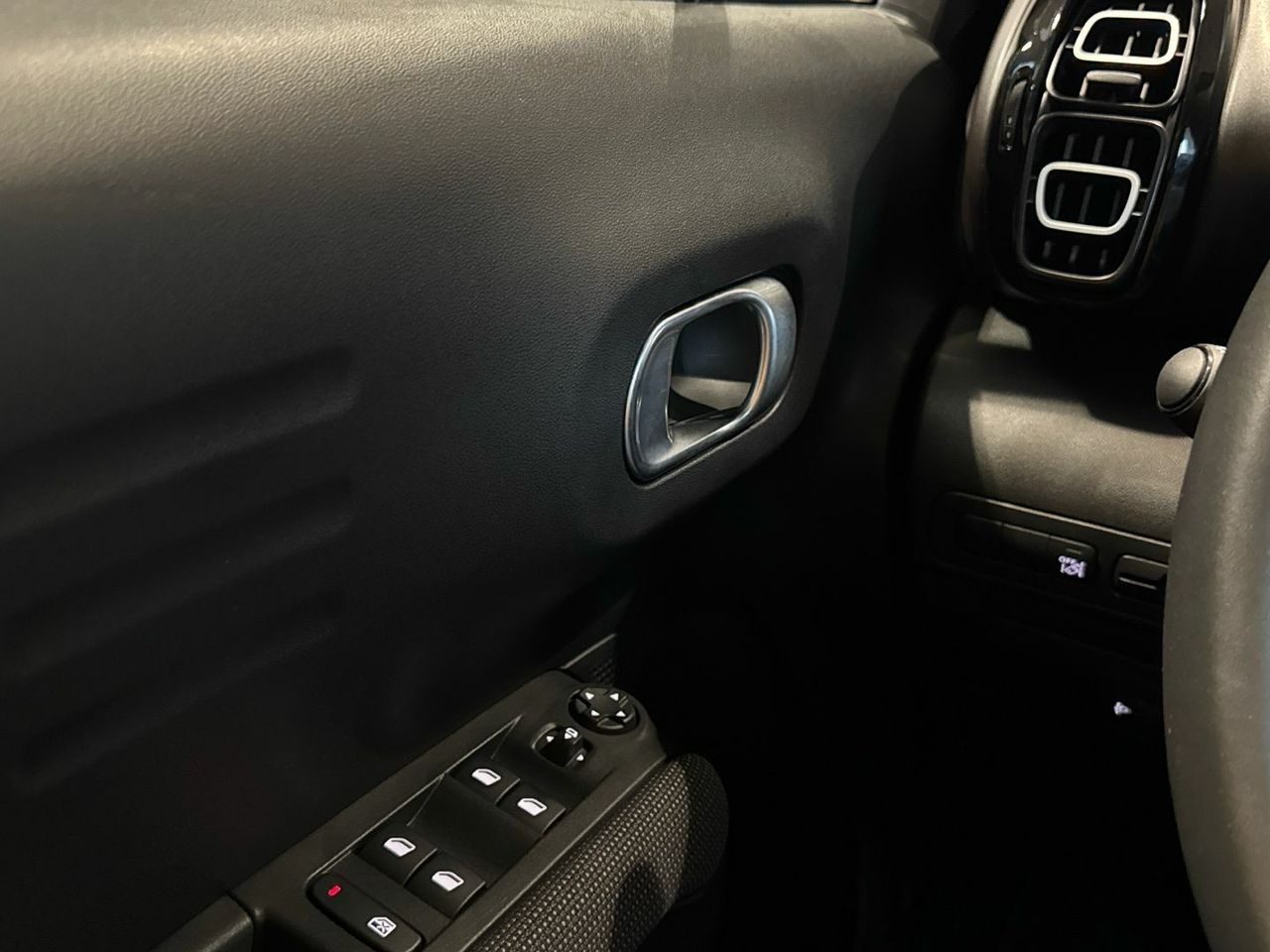 Citroën C3 Aircross PureTech 110 S&S Shine 81 kW (110 CV) - foto 26