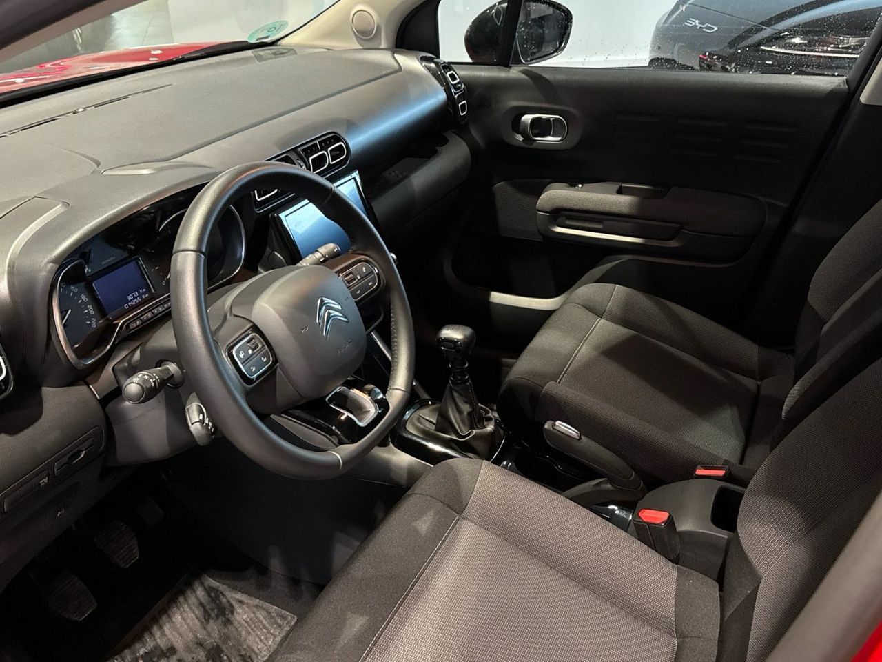 Citroën C3 Aircross PureTech 110 S&S Shine 81 kW (110 CV) - foto 21