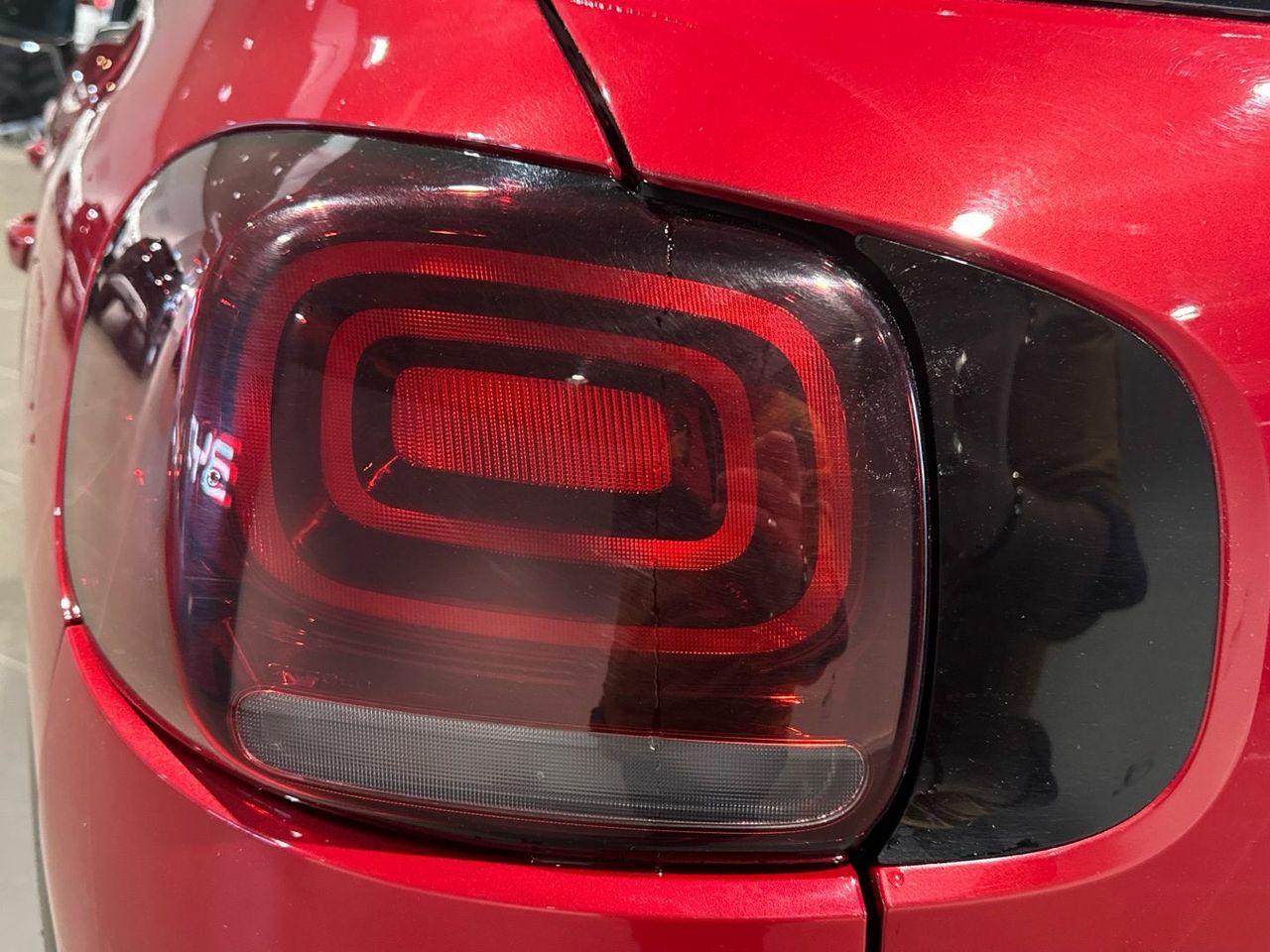 Citroën C3 Aircross PureTech 110 S&S Shine 81 kW (110 CV) - foto 17