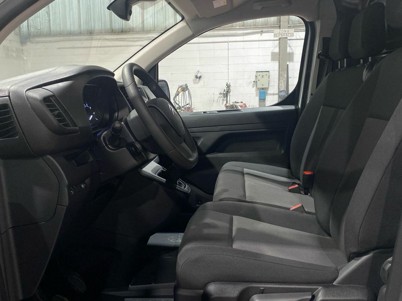 Citroën Jumpy Furgon BlueHDI 120 Talla M 88 kW (120 CV) - foto 11