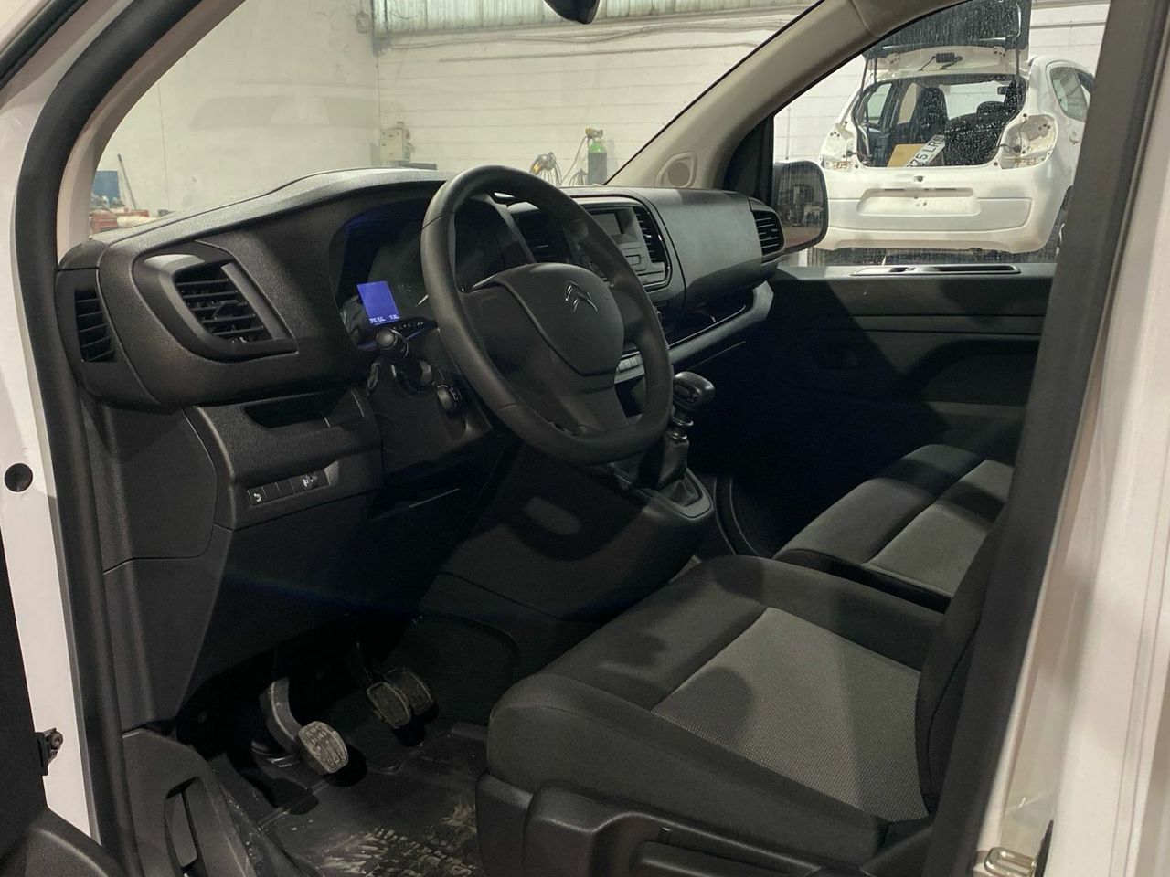 Citroën Jumpy Furgon BlueHDI 120 Talla M 88 kW (120 CV) - foto 11