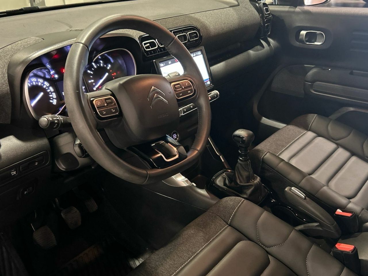 Citroën C3 Aircross BlueHDi 110 Shine Pack 81 kW (110 CV) - foto 21