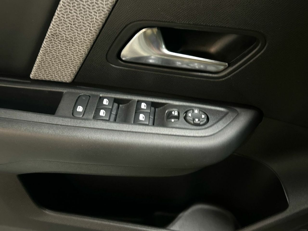 Citroën C4 PureTech 130 S&S 6v Feel Pack EAT8 96 kW (130 CV) - foto 19