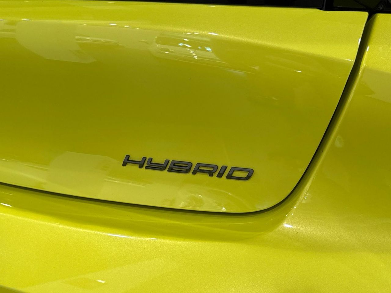 Peugeot 208 GT Hybrid eDCS6 100 kW (136 CV) - foto 45