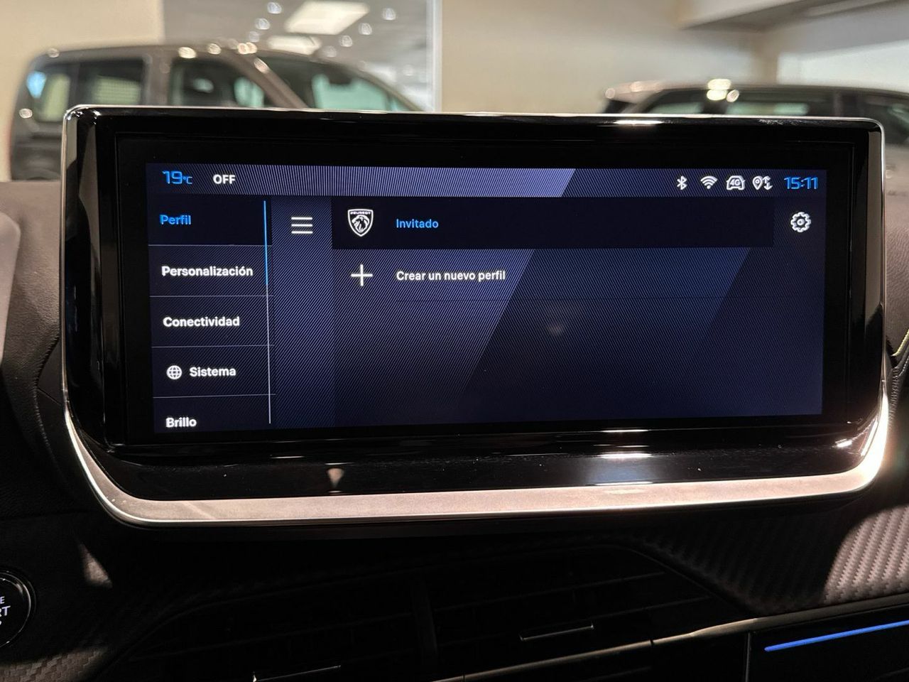 Peugeot 208 GT Hybrid eDCS6 100 kW (136 CV) - foto 30