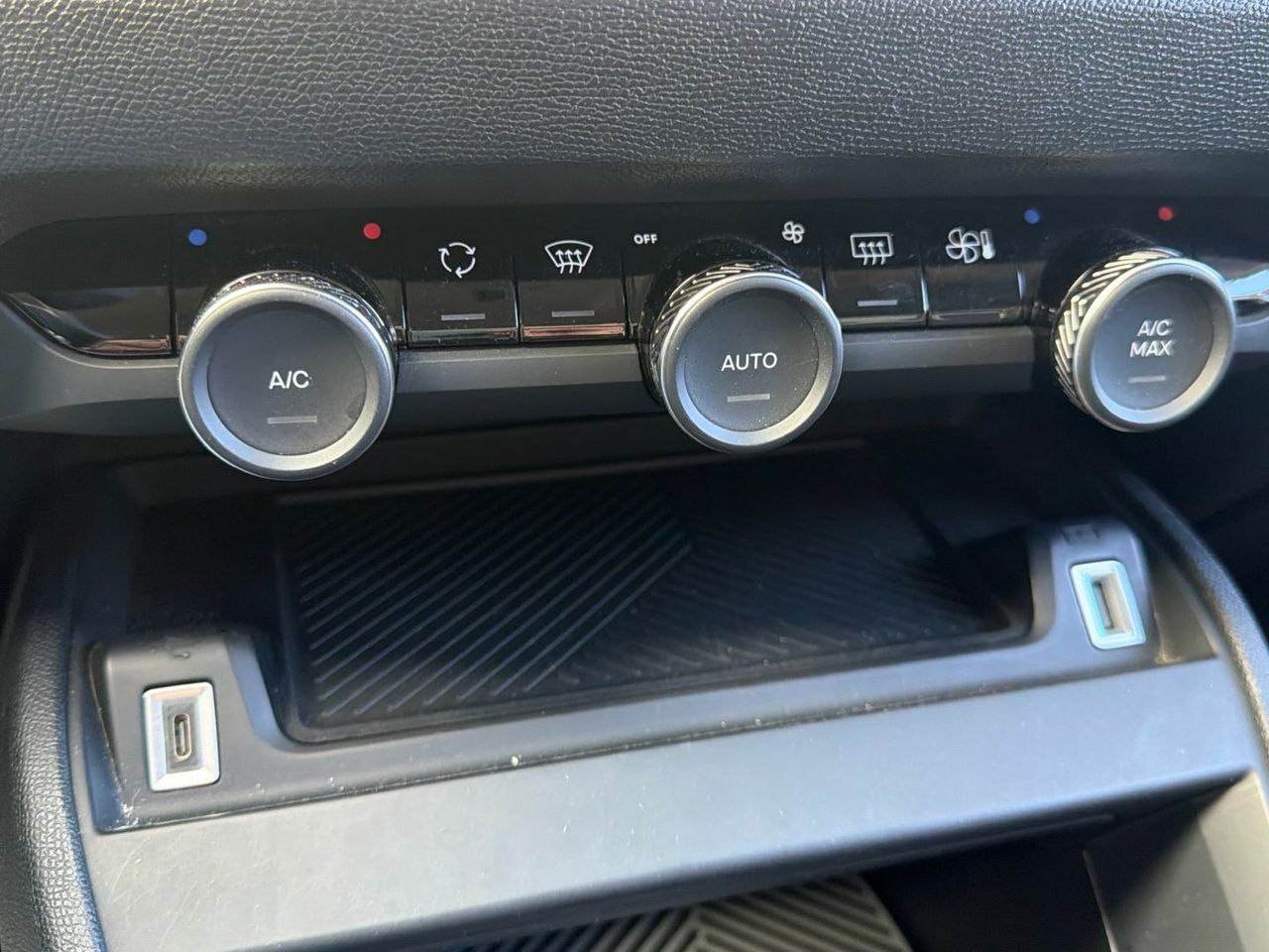 Citroën C4 BlueHDi 130 S&S Shine EAT8 96 kW (130 CV) - foto 28