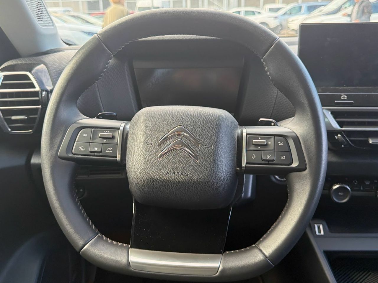 Citroën C4 BlueHDi 130 S&S Shine EAT8 96 kW (130 CV) - foto 9