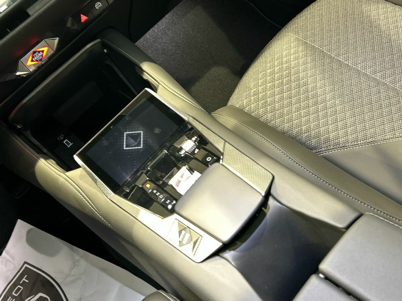 DS DS 4 PureTech 130 Trocadero Auto 96 kW (130 CV) - foto 14