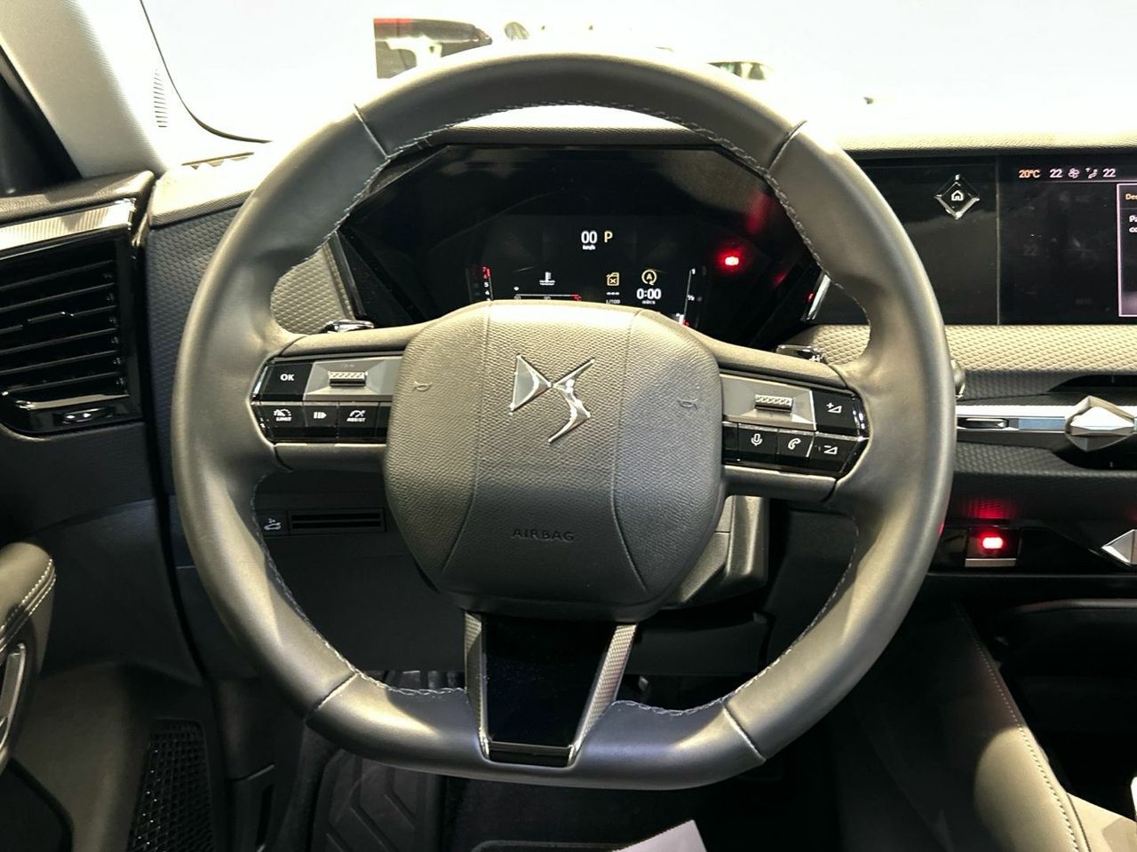 DS DS 4 PureTech 130 Trocadero Auto 96 kW (130 CV) - foto 9