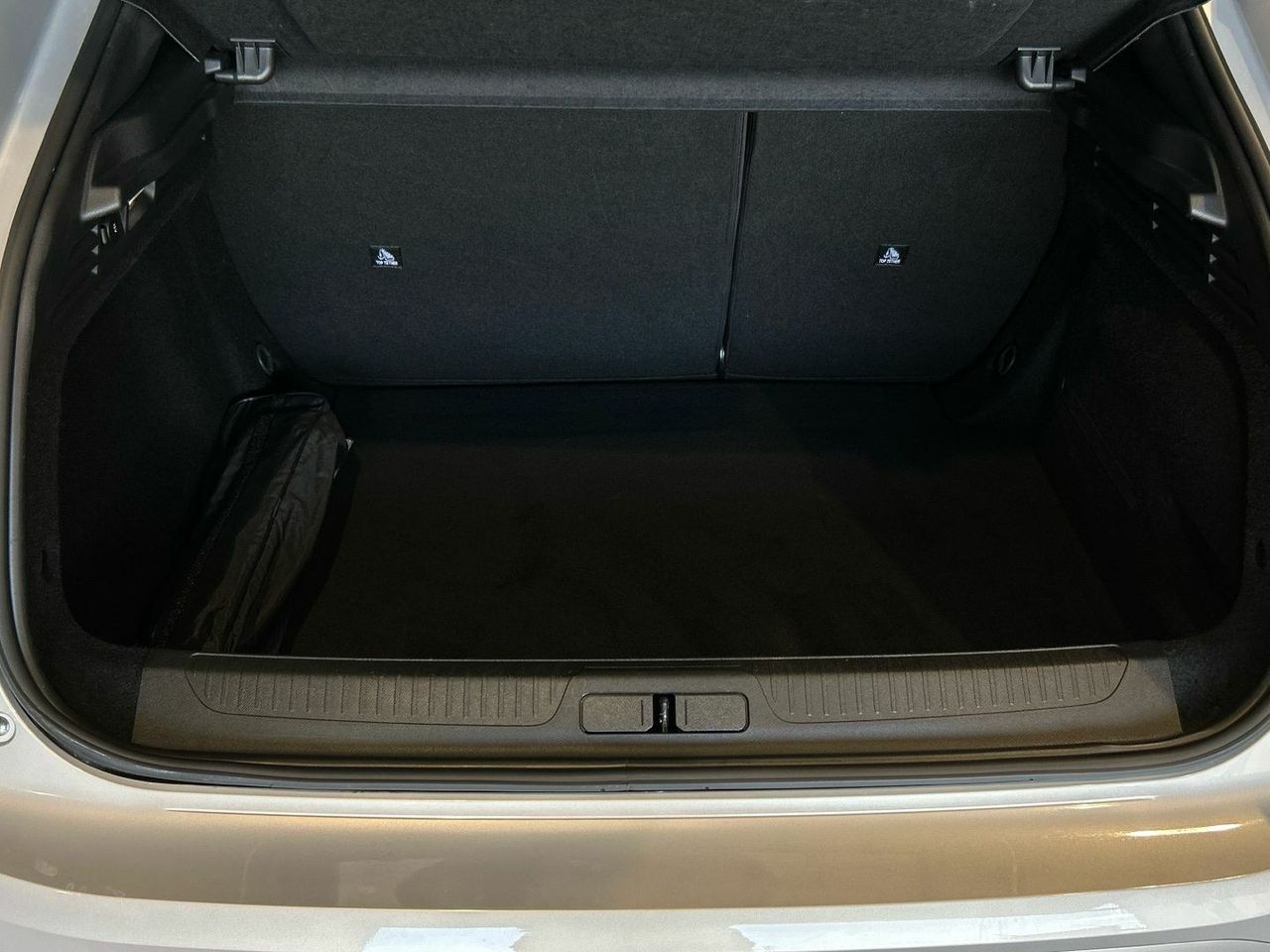 DS DS 4 PureTech 130 Trocadero Auto 96 kW (130 CV) - foto 6